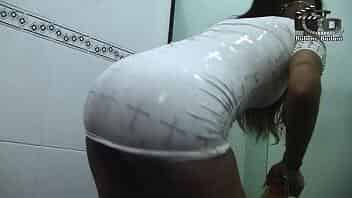 Ela gosta de dan├зar funk e fazer sexo. V├нdeo completo NO XVIDEO RED video