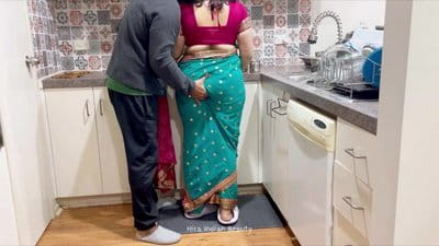 Alluringly Svelte Indian Goddess Bares Sensuous Saree-Erotic Honeymoon Interlude video